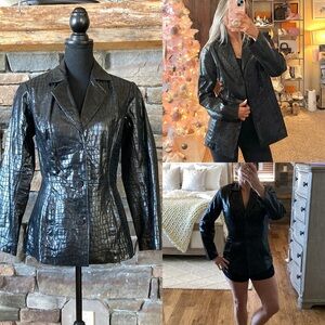 DIALOGUE Leather Croc Embossed Blazer Jacket